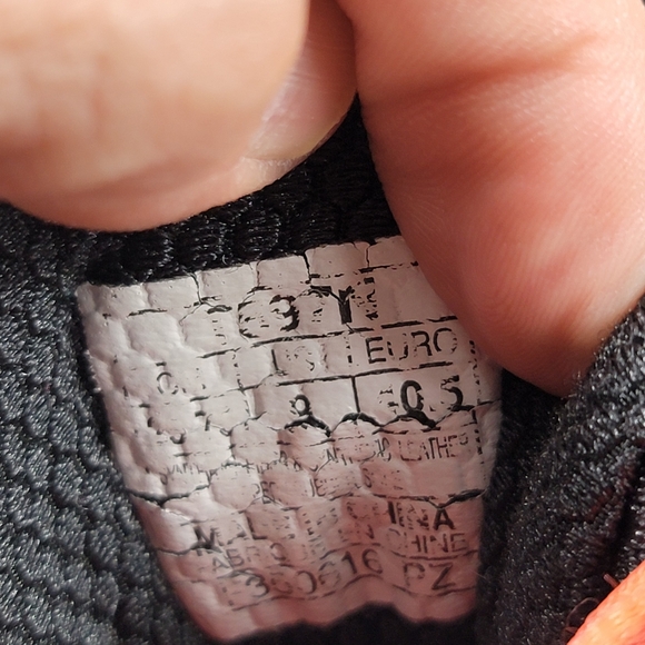 Asics Gel Kayano 22 Womens 9 - Picture 10 of 10